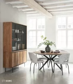 Metropole Pyöreä Ruokapöytä 130 9 Metropole Pyöreä Ruokapöytä 130 -Huonekalut myymälä SC MP 204764 Metropole dining table round MP204026 showcase ML Bloom side chair sf1 DT