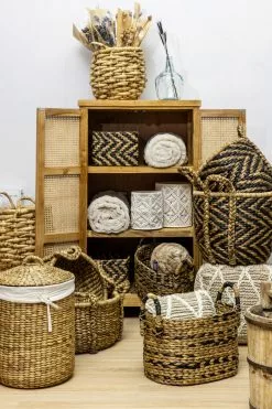 MUST LIVING Princess Beige Villarahi -Huonekalut myymälä Snugg 27 copylowres