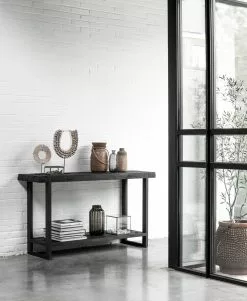 Timeless Beam Puinen Konsolipöytä, Musta -Huonekalut myymälä bt 438163 console table beam black sfeer 1