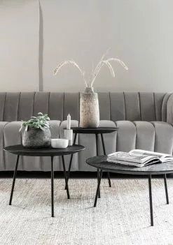 Jupiter Tiikkipuinen Sohvapöytä, Large 11 Jupiter Tiikkipuinen Sohvapöytä, Large -Huonekalut myymälä coffee tables jupiter black plus sofa elegant sfeer 1