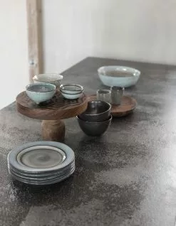 Mont Blanc Pyöreä Sarjapöytä 7 Mont Blanc Pyöreä Sarjapöytä -Huonekalut myymälä ml mont blanc bazalt